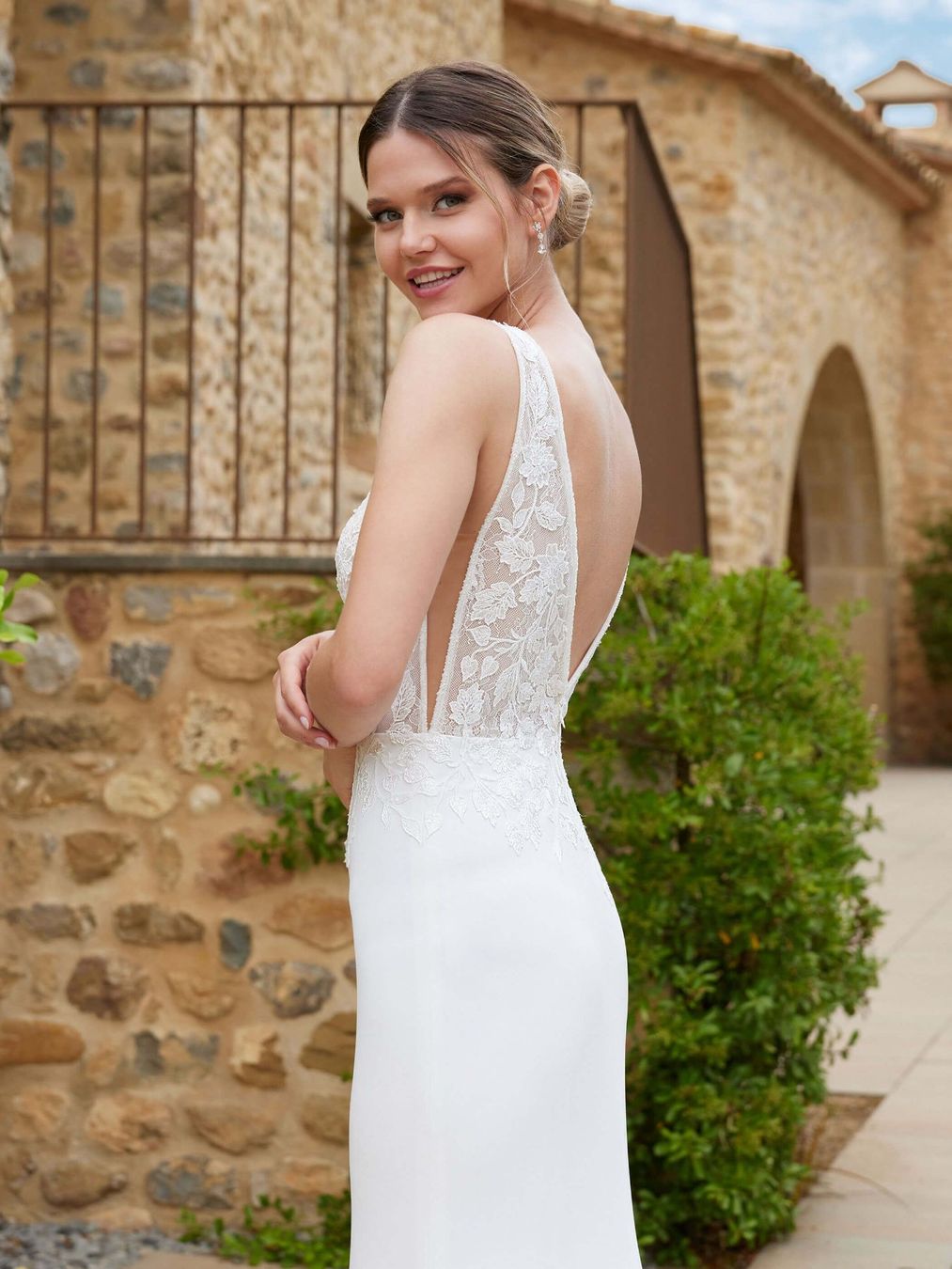 Kleider: Secondhand Brautkleid Bianco Evento "Sapphire", Grösse 42 – Gebraucht aus Brunnen von Herzig-Brautmode 2