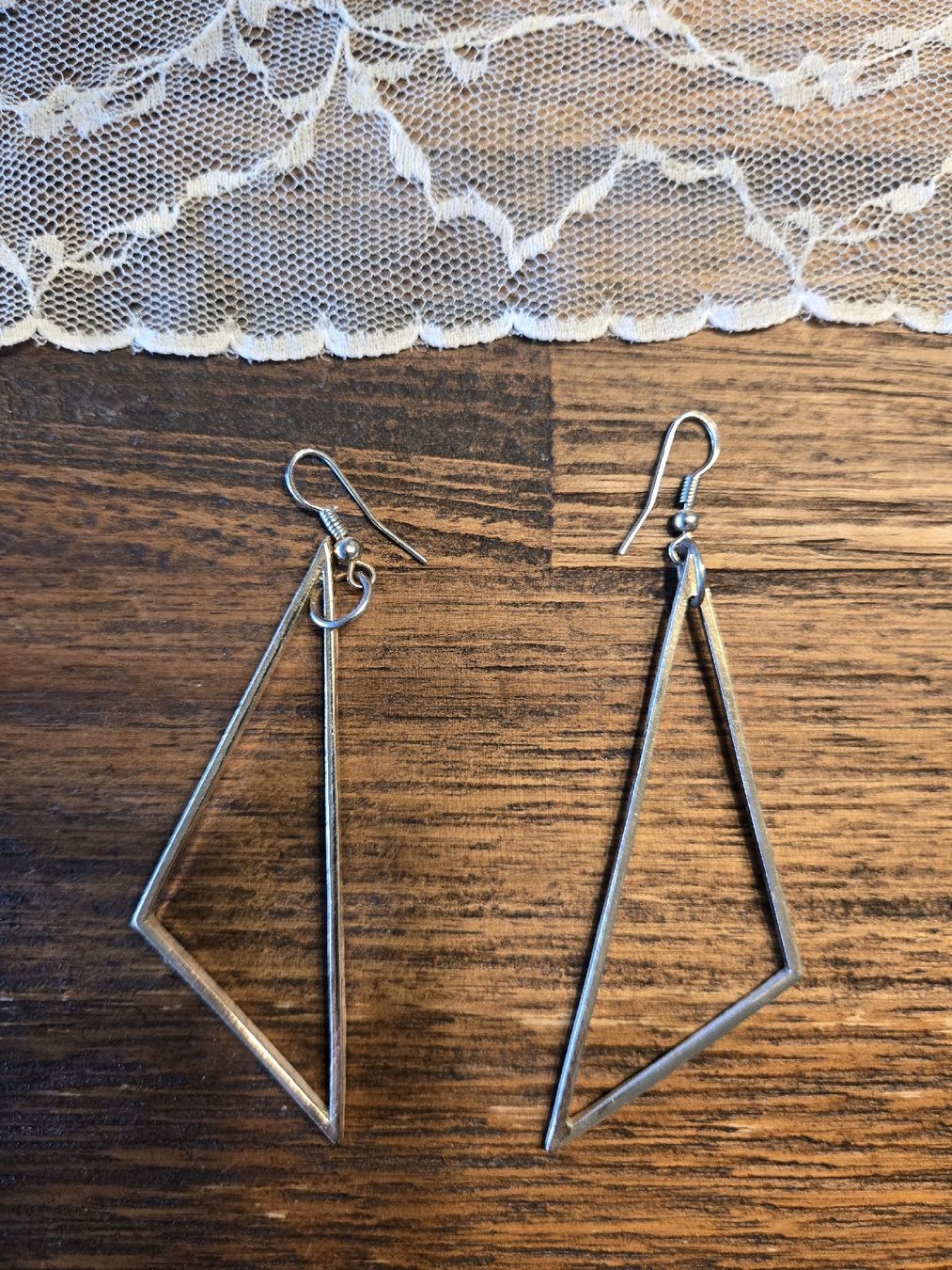Orecchini pendenti & Orecchini a lobo: Geometrische Ohrringe in Gold – Usato da Dübendorf venduto da Timulka