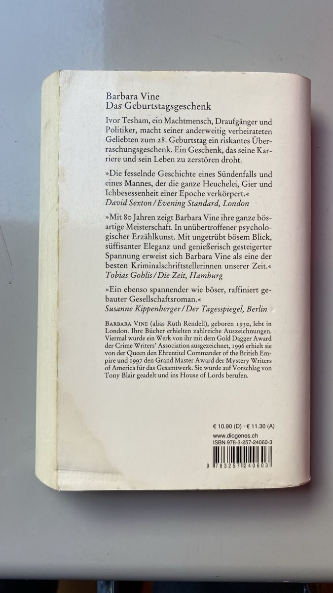 Libri: Barbara Vine: Das Geburtstagsgeschenk – Usato da thun venduto da Natsteffen 1