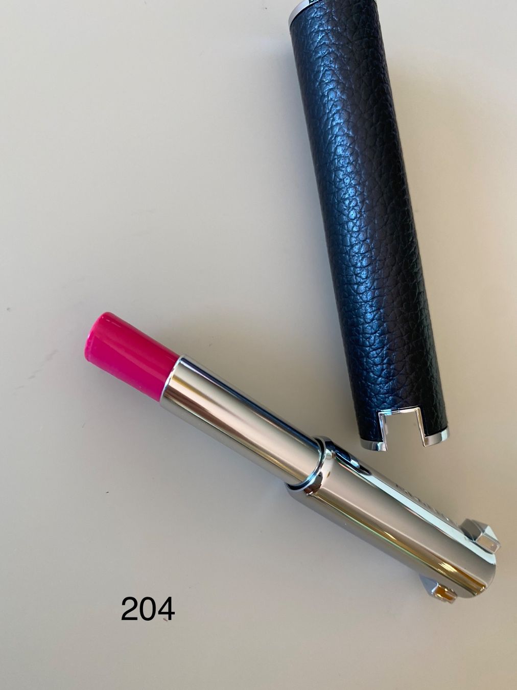 Givenchy Make-up: Rouge à lèvres Givenchy – Nuovo (secondo la descrizione) da Pully venduto da Natala