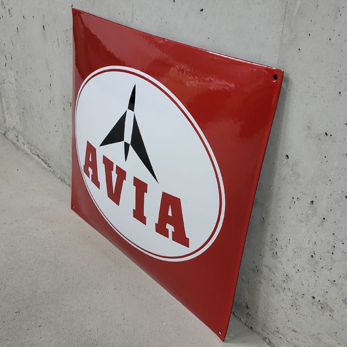 Insegne: Emailschild Avia – Usato da Zürich venduto da timbuktu03 1