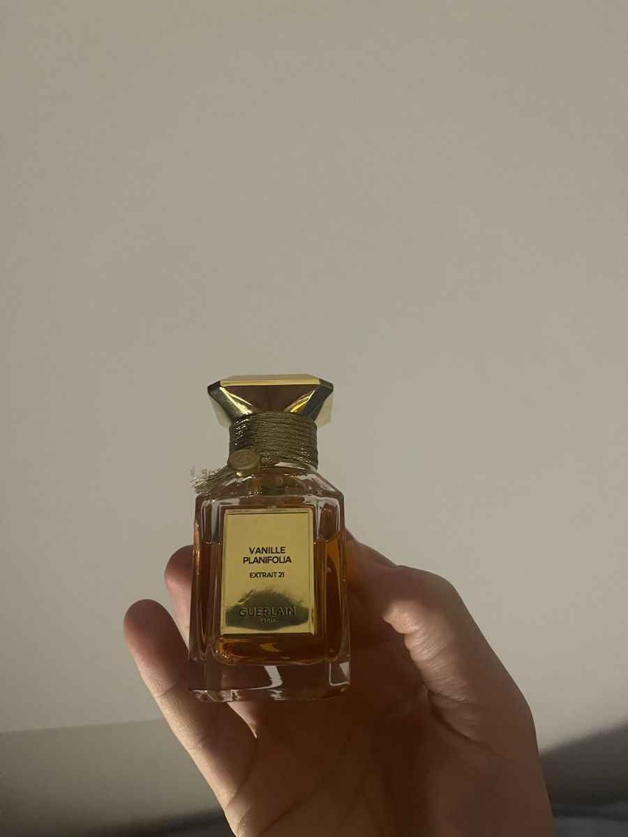 Guerlain Profumi & Eau de Toilette: Guerlain Vanille Planifloia Extrait 21 Neu – Nuovo (secondo la descrizione) da Frutigen venduto da tho_j2jy 2