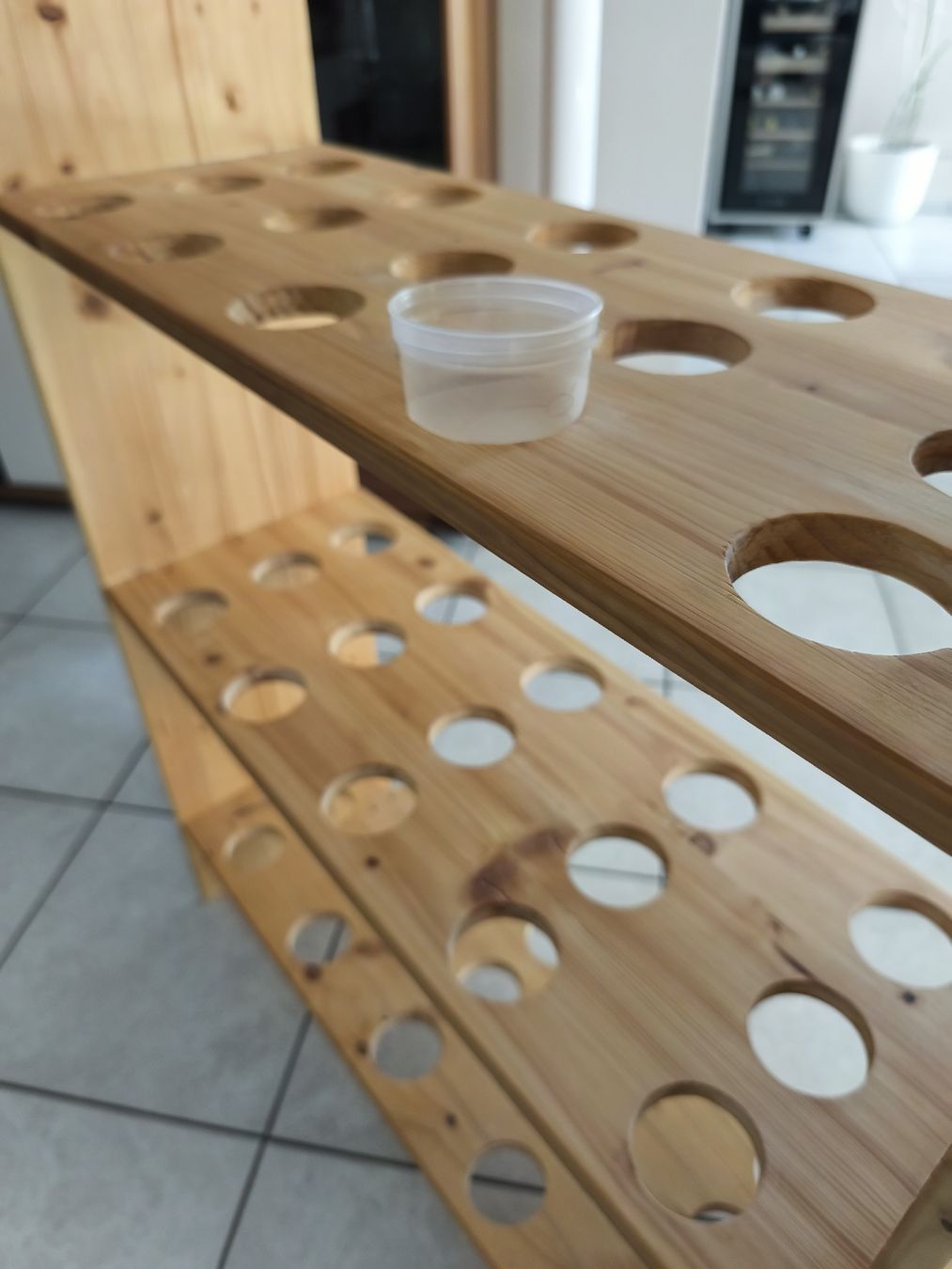 Scaffali: Holzgestell für Hort oder Kindergarten – Usato da Rümlang venduto da Roli53 1