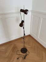 Stehlampe