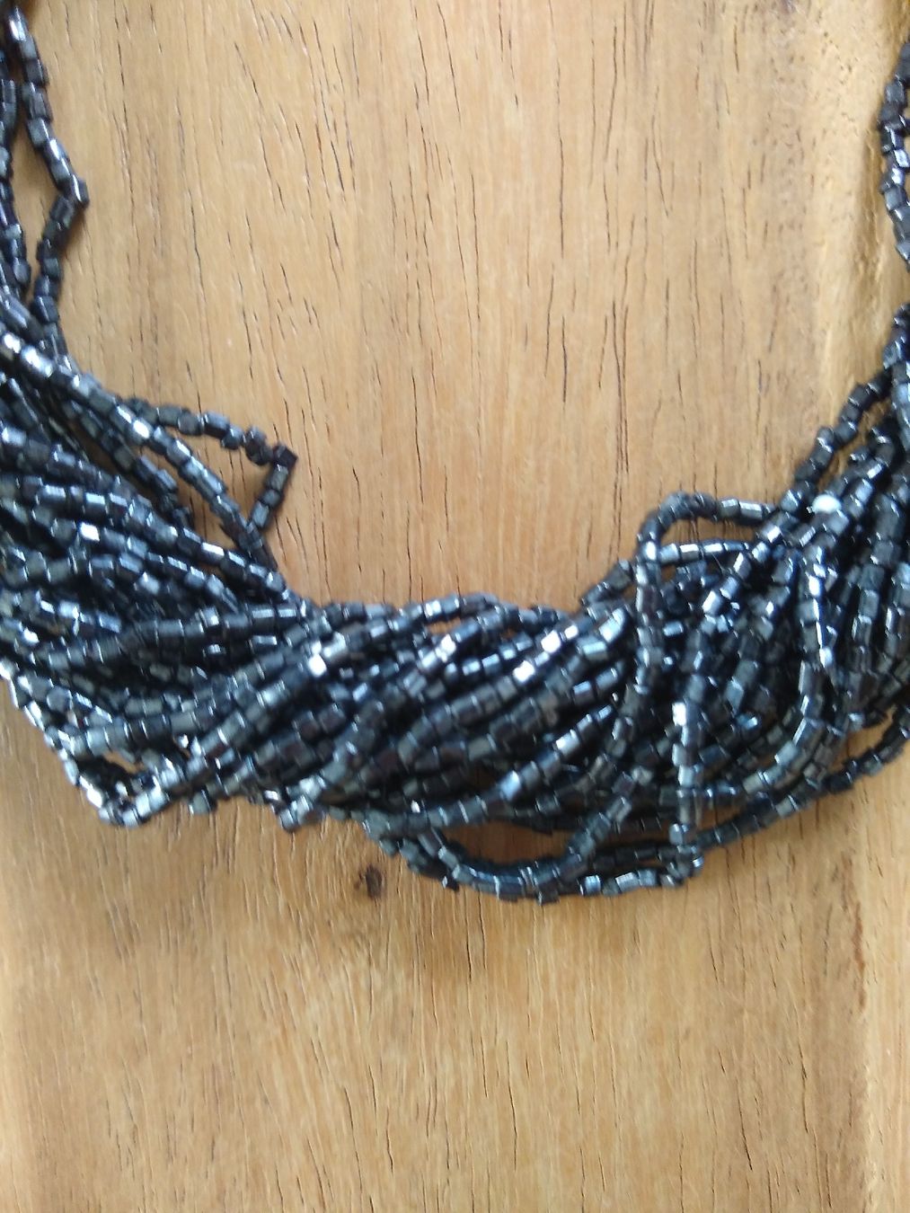 Ketten: Necklace from many tiny beads! – Gebraucht aus Dübendorf von LoRi-2026 1