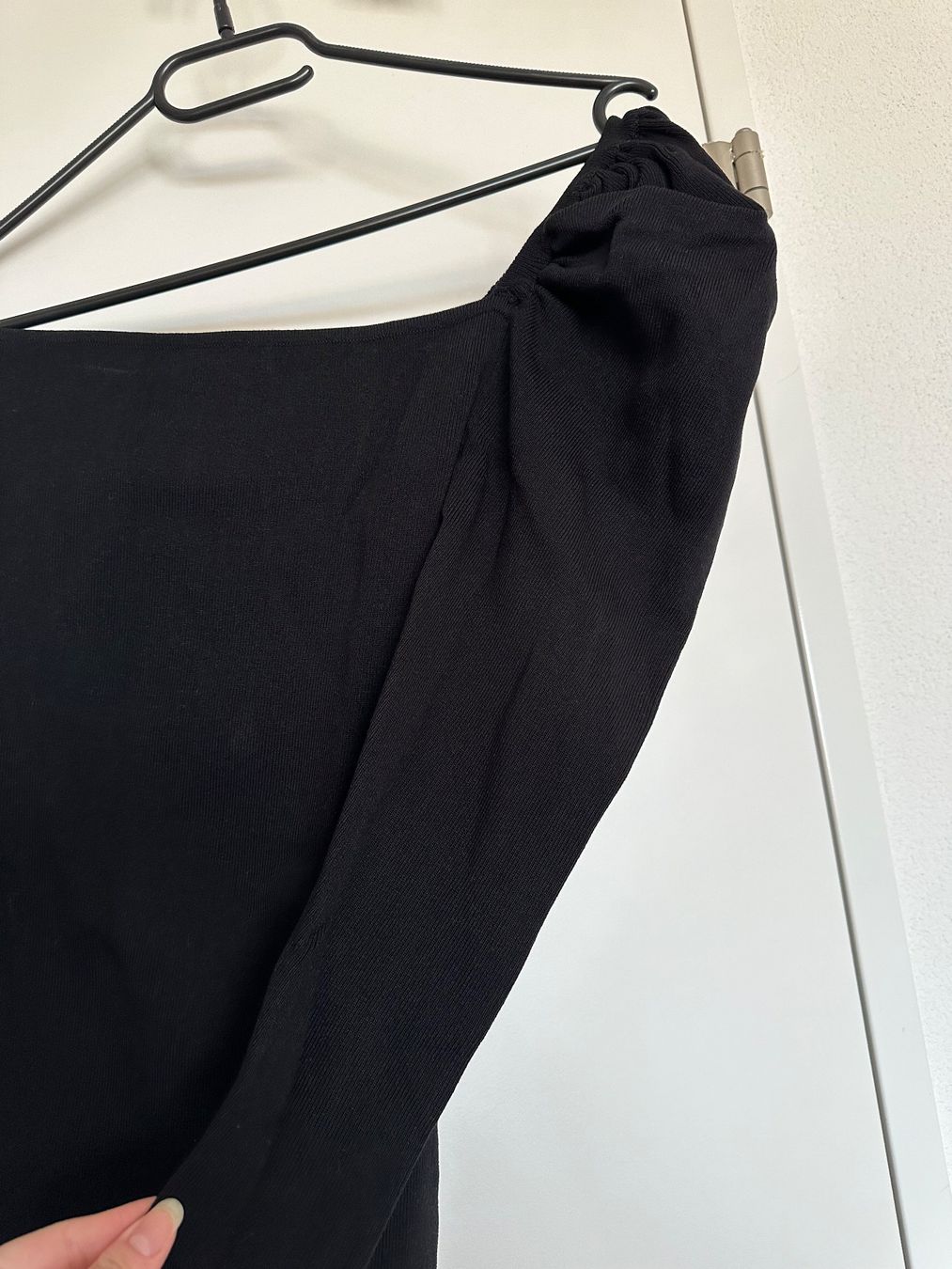 Mango Vestiti: Mango Damenkleid Etui - schwarz & One-shoulder - NEU! – Nuovo (secondo la descrizione) da Pfäffikon SZ venduto da ansyyy 2