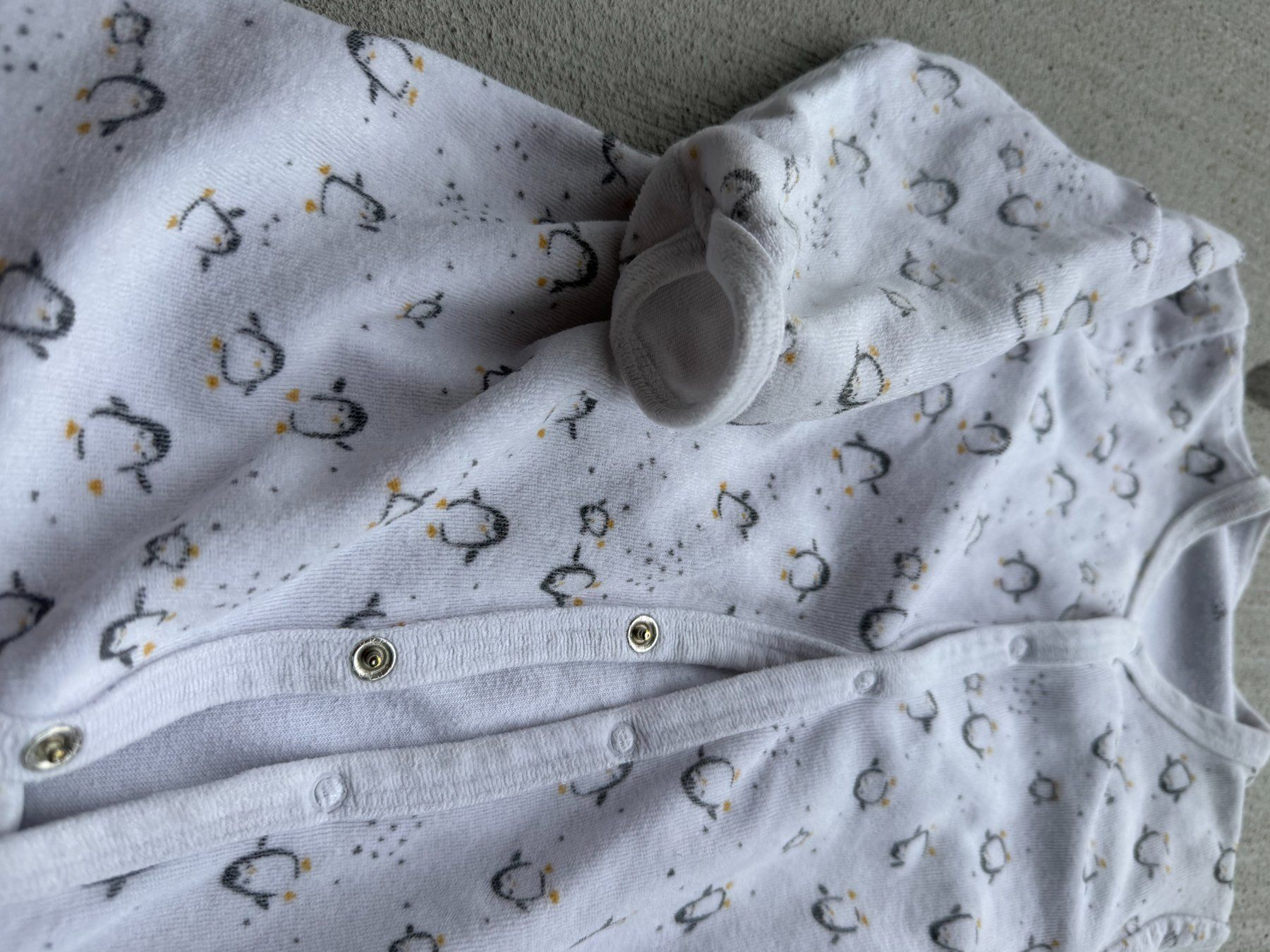 Pigiama & Simili: Baby Schlafanzug mit Pinguinen – Usato da Riehen venduto da edu_92w7 2