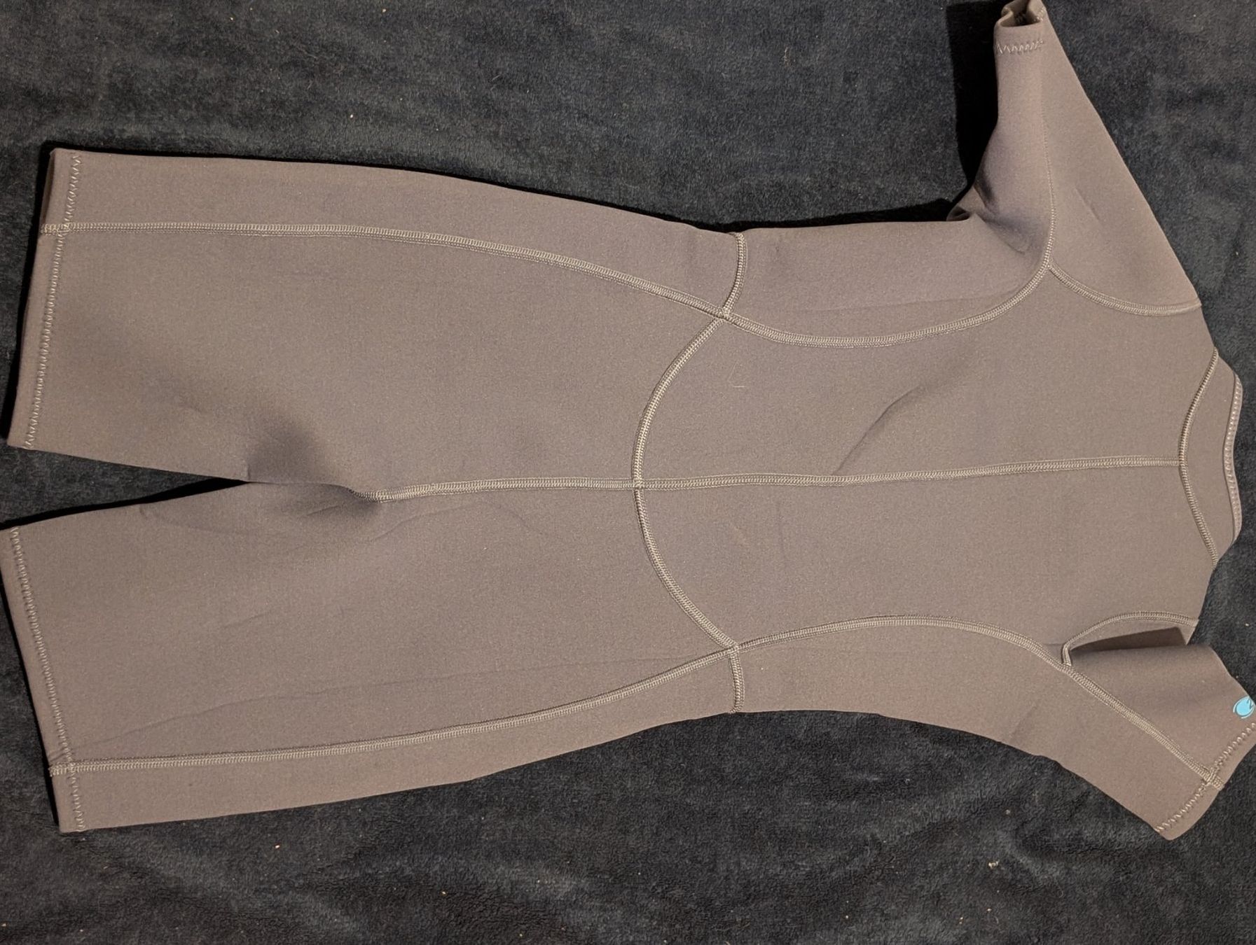 Decathlon Mute per immersioni: Neopren kurzarm Gr. 143 – Usato da Olten venduto da chuchituerli 1