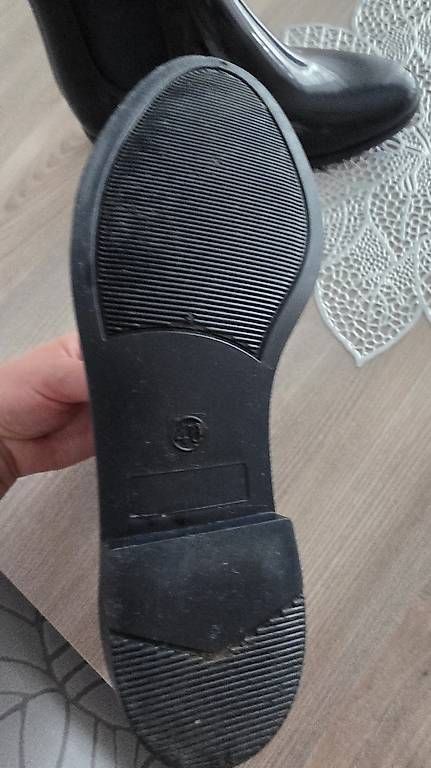 Scarpe da donna: Gummi Halbstiefel – Usato da Wallisellen venduto da alj_cr5c 1
