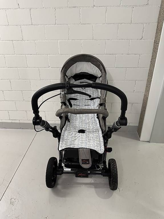 Carrozzine: Hartan Kinderwagen – Usato da Dübendorf venduto da franzi1982 1