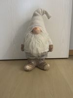Grosser, weisser Weihnachts-Zwerg Wichtel