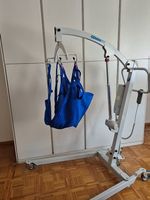 Sollevatore Elettronico Pazienti con imbragatura