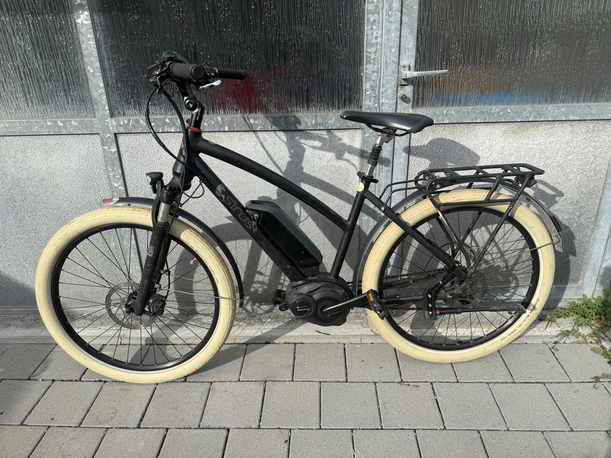 Bosch Biciclette: Sinus E-Bike mit Bosch Performance Line Motor  – Usato da Oberentfelden venduto da speed_71