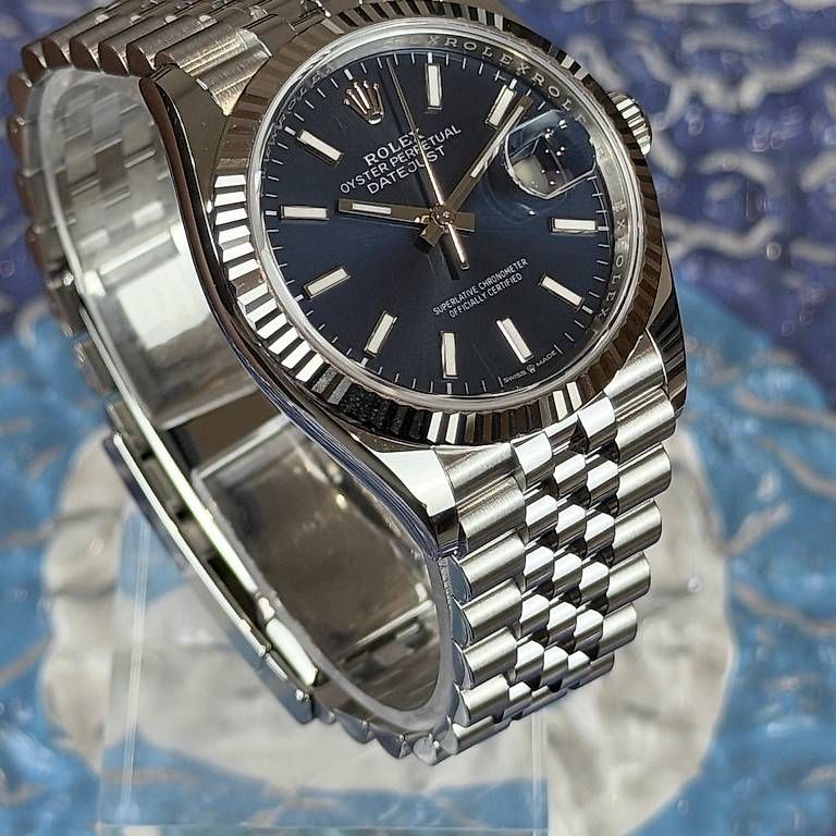 Orologi: Rolex Datejust 36mm Bleu 126234 – Usato da Genève venduto da minty.watches 6