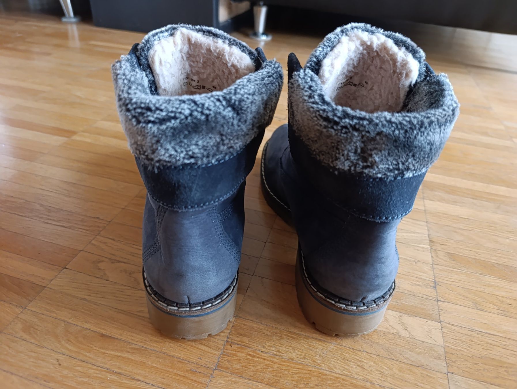 Landrover Scarpe da donna: Wildleder Winter Boots Damen, Gr. 40 – Usato da Zürich venduto da mir_2kjl 2