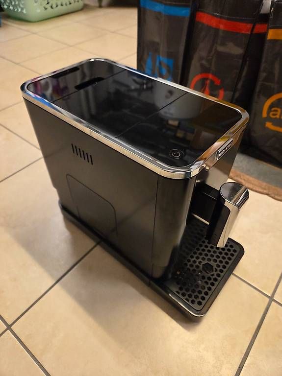 Macchine per caffè & Macchine per espresso: Kaffeevollautomat MioStar  – Usato da Büttikon AG venduto da Peet1 1