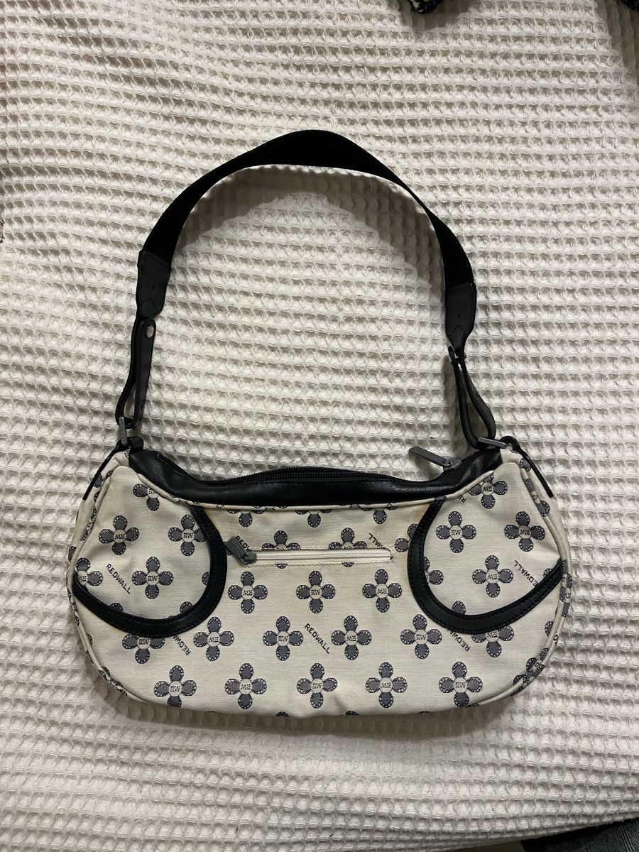 Borse da donna: Vintage RedWall shoulder bag – Usato da Vezia venduto da chi_byp8