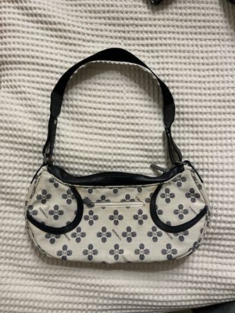 Vintage RedWall shoulder bag