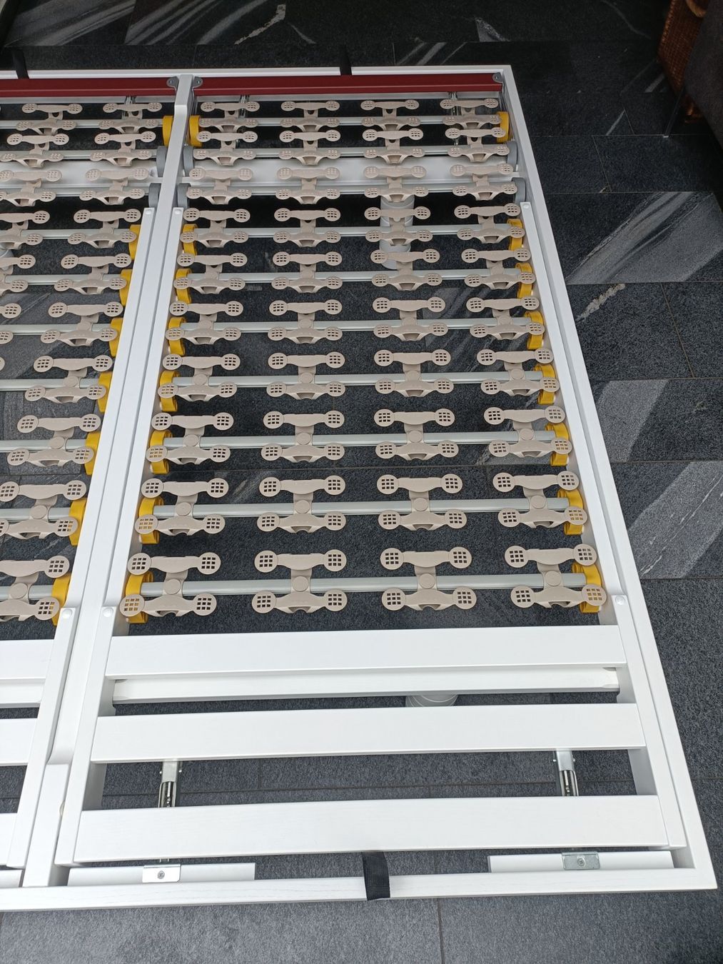 Thut Letti: Thut Bett 943 / 200 x 180 – Usato da Schmitten FR venduto da oldtimer82 6