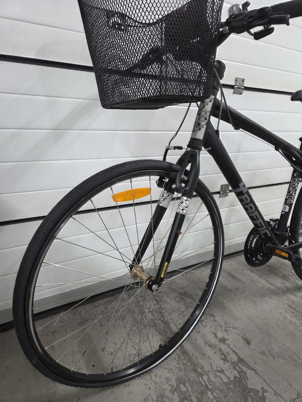GT Biciclette: Fahrrad GT Traffic 3.0- Schwarz- Grösse S – Usato da Oberhasli venduto da General-Dealer 2