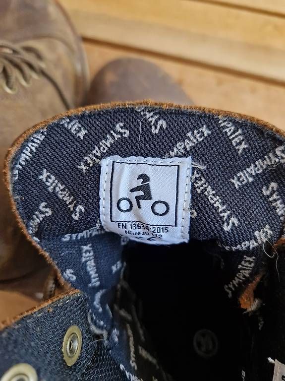 Scarpe da donna: Motorradstiefel Damen Gr. 39 – Usato da Liesberg Dorf venduto da xHellsKeksx 3