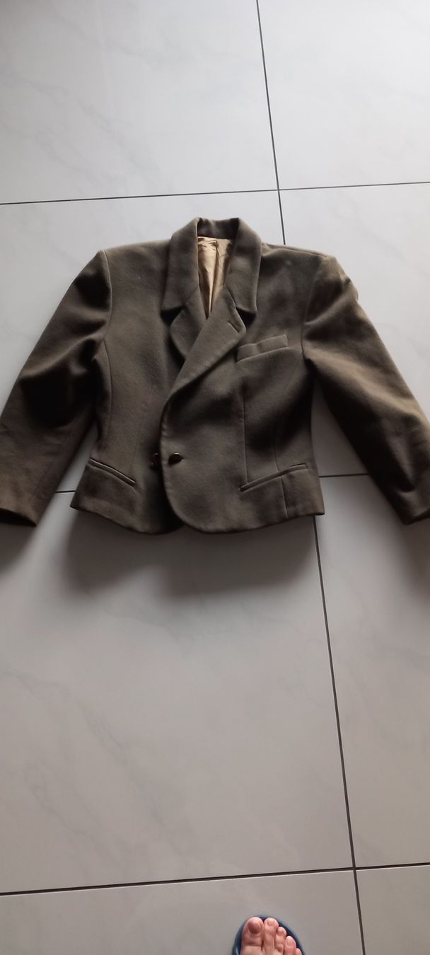 Lana: Veste en pure laine vert-olive S – Usato da La Chaux-de-Fonds venduto da Boutique333