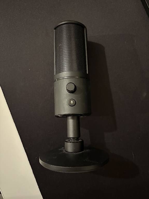 Microphones: Razer Seiren X – D'occasion à Ascona par nik_jh2b