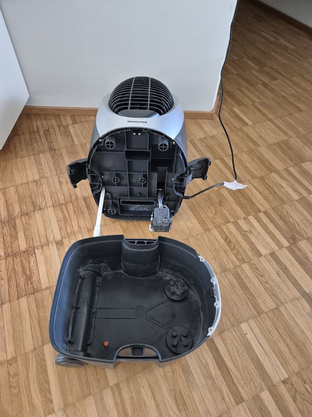Honeywell Umidificatori d'aria: Verdunstungs-Luftkühler Honeywell – Usato da Birsfelden venduto da optimist27 3