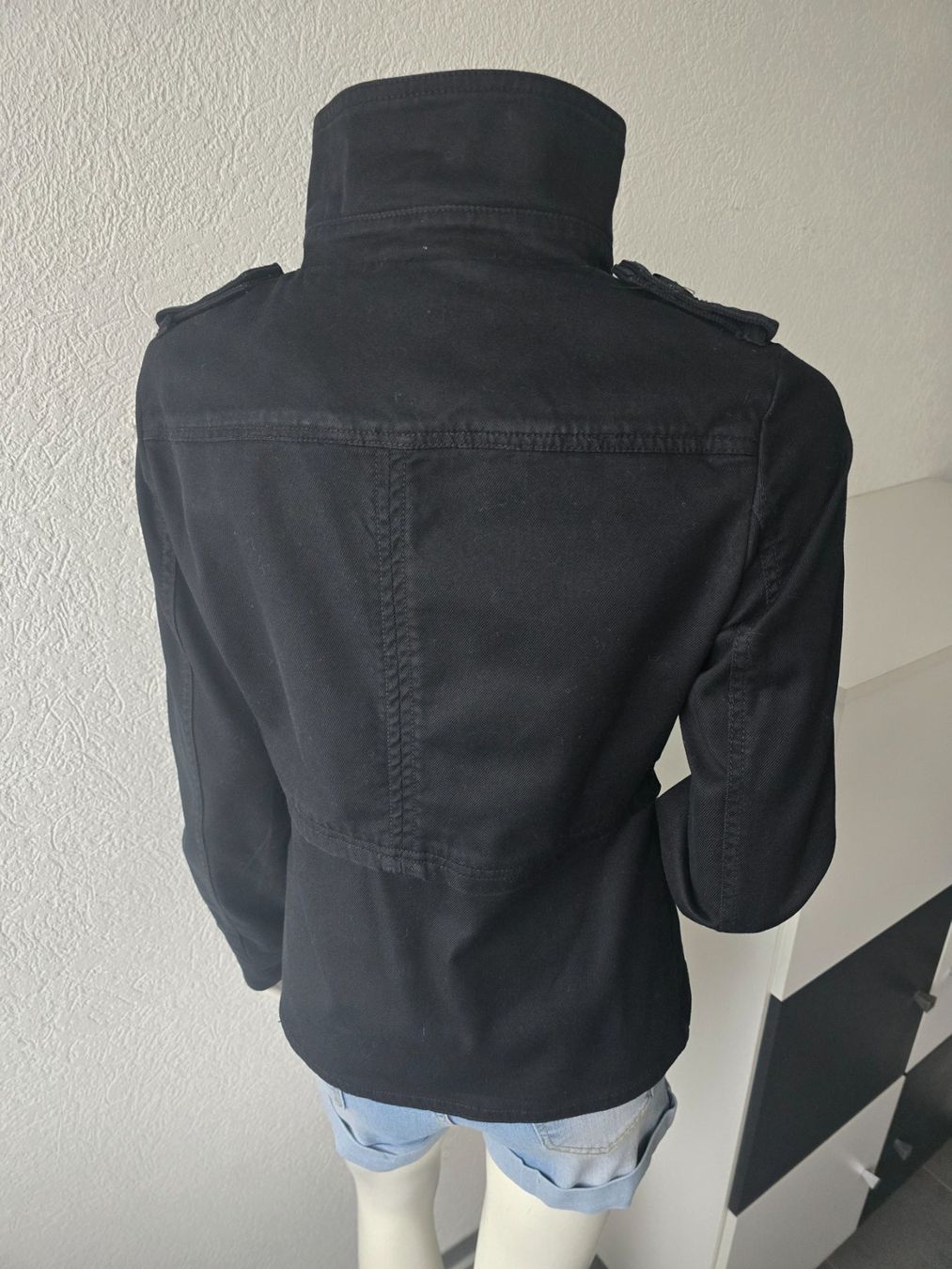 Vestes: Veste noir T-38 – D'occasion à Les Verrières par kitel79 9