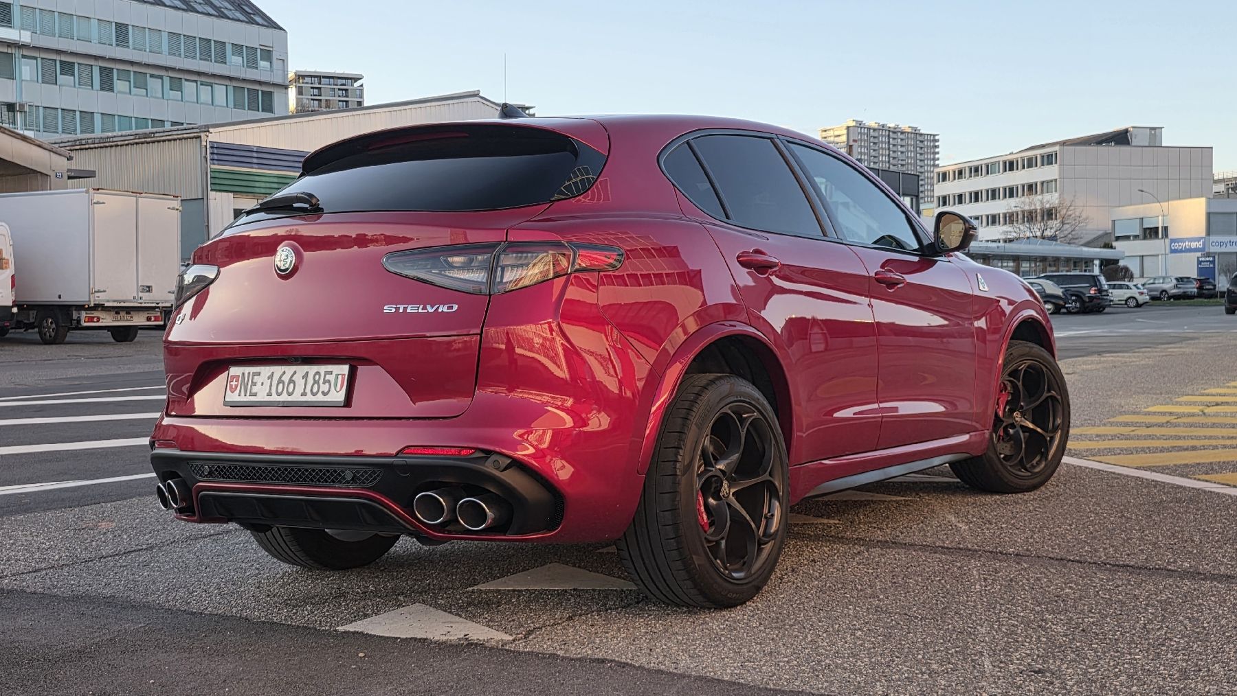 Alfa Romeo Automobili: Alfa Romeo Stelvio Quadrifoglio  – Usato da Genève venduto da 10f_6mxq 6