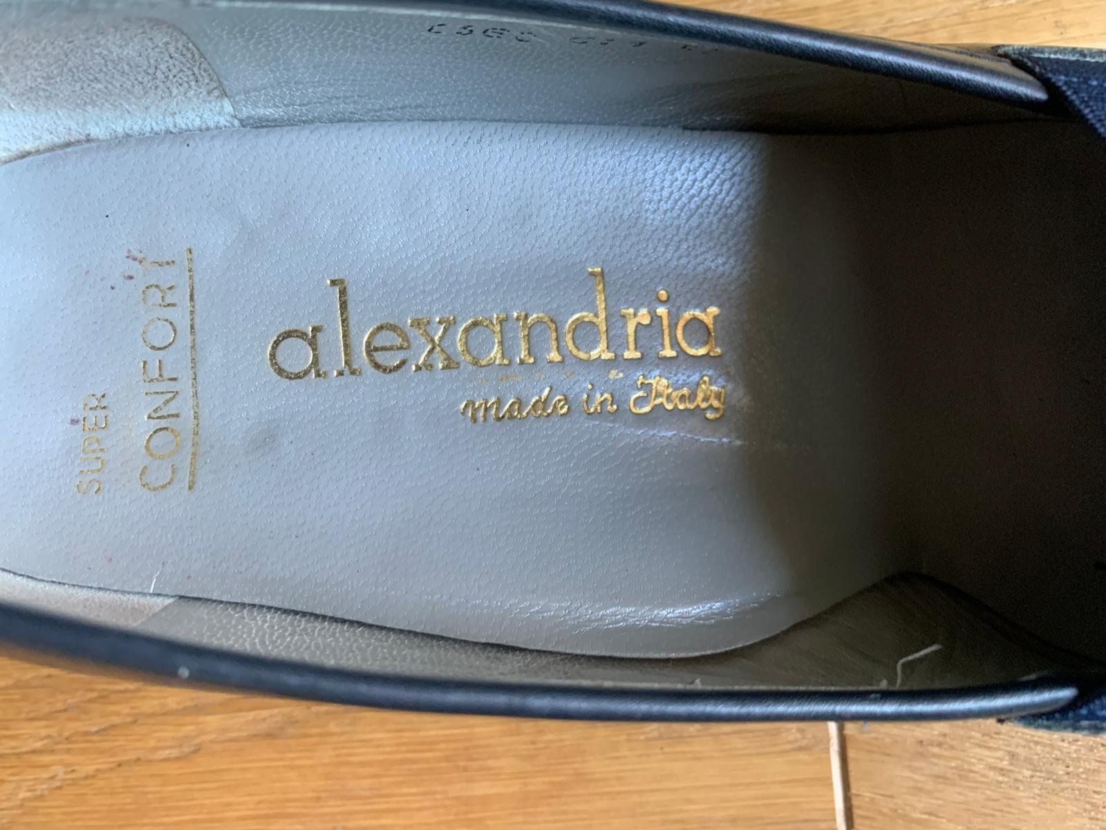 Scarpe da donna: Lederpumps blau Alexandria Gr. 38,5 – Usato da Grossdietwil venduto da fab_8bdy 4