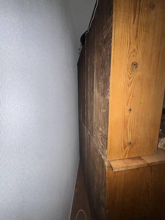 Credenze: Sehr alter hergerichteter Buffet Schrank – Usato da Döttingen venduto da columbus007 4