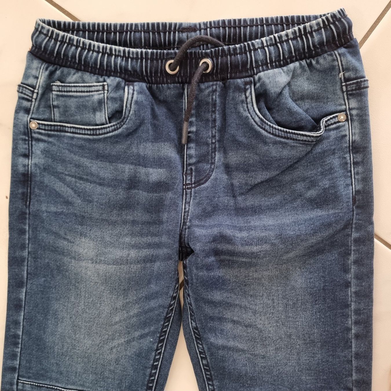 Pantaloni: Ungetragene tolle Jeans in der Gr. 152 – Usato da Arth venduto da Africa44 4
