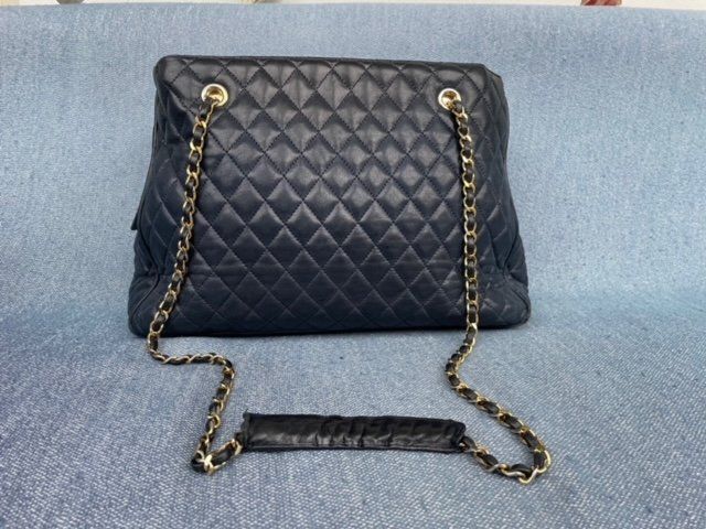 Taschen für Damen: Vintage Tasche Tonemme Echtleder – Gebraucht aus Basel von cielHiro 1