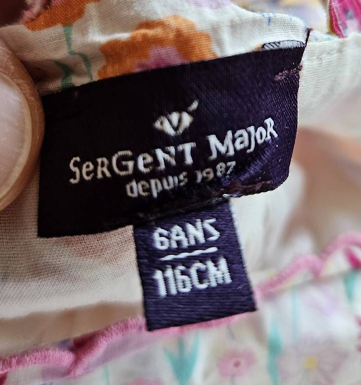 Kleider & Röcke: Sergent Major Kleid 6y Gr. 116 – Gebraucht aus Konolfingen von yve_z5xr 2