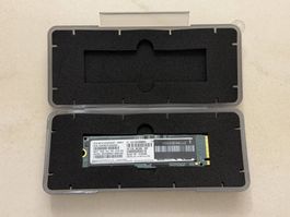256GB NVMe M.2 2280 SSD (SAMSUNG MZVLW256HEHP-000H1)