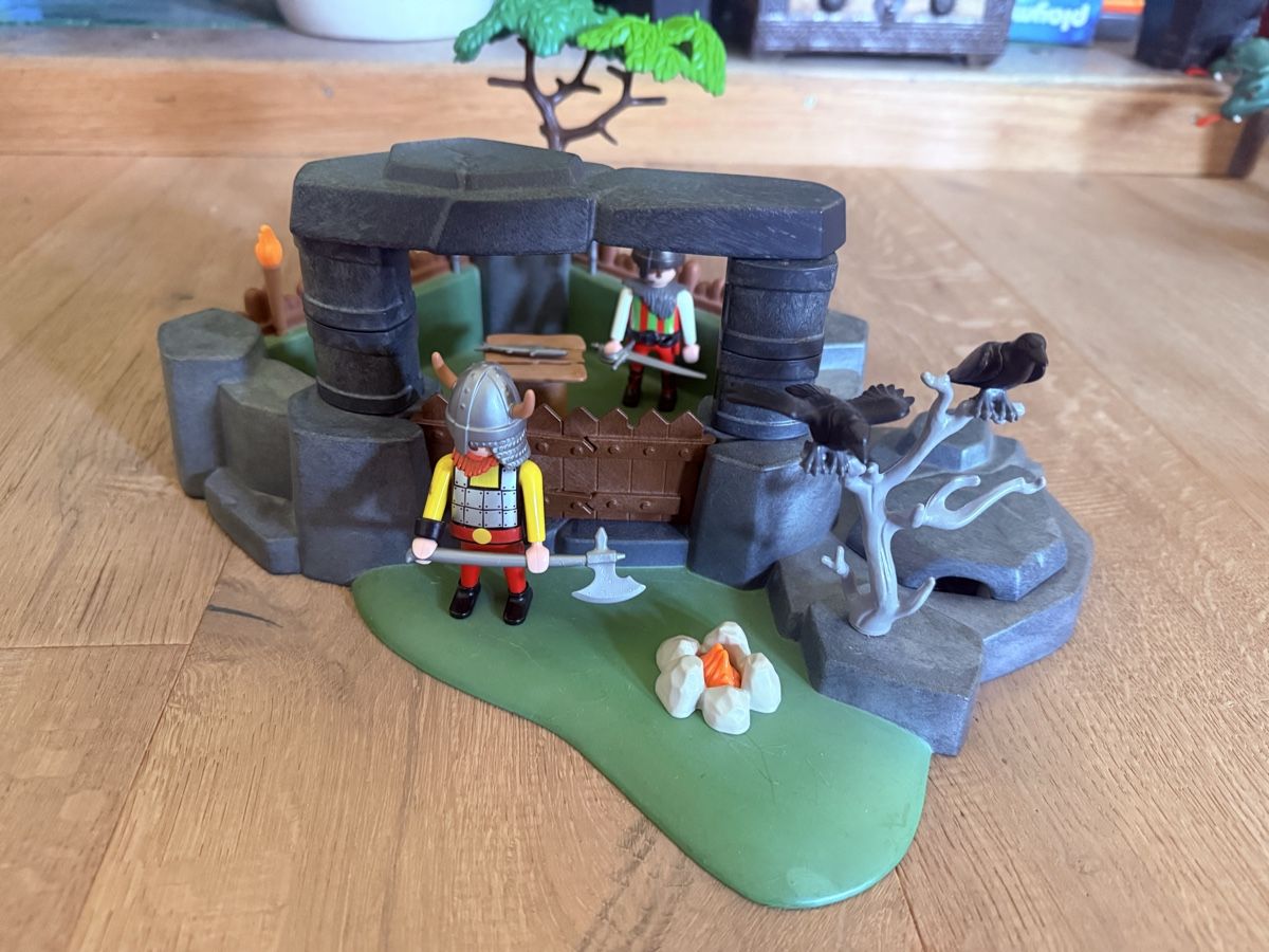 Playmobil Giocattoli: Playmobil Wikinger Dorf mit Schatz – Usato da Schmitten FR venduto da Putschomo 3