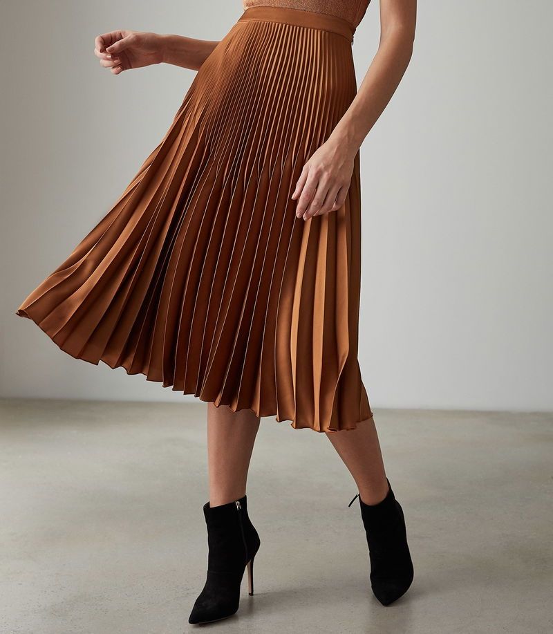 Robes: Reiss Elegant Midi Skirt – D'occasion à St.Josefen par lop_lh8d 1