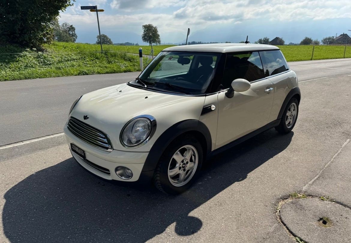 MINI COOPER 1.6 Benzin 120PS SITZHEIZUNG MFK 03/2024 Weiss (Gebraucht ...
