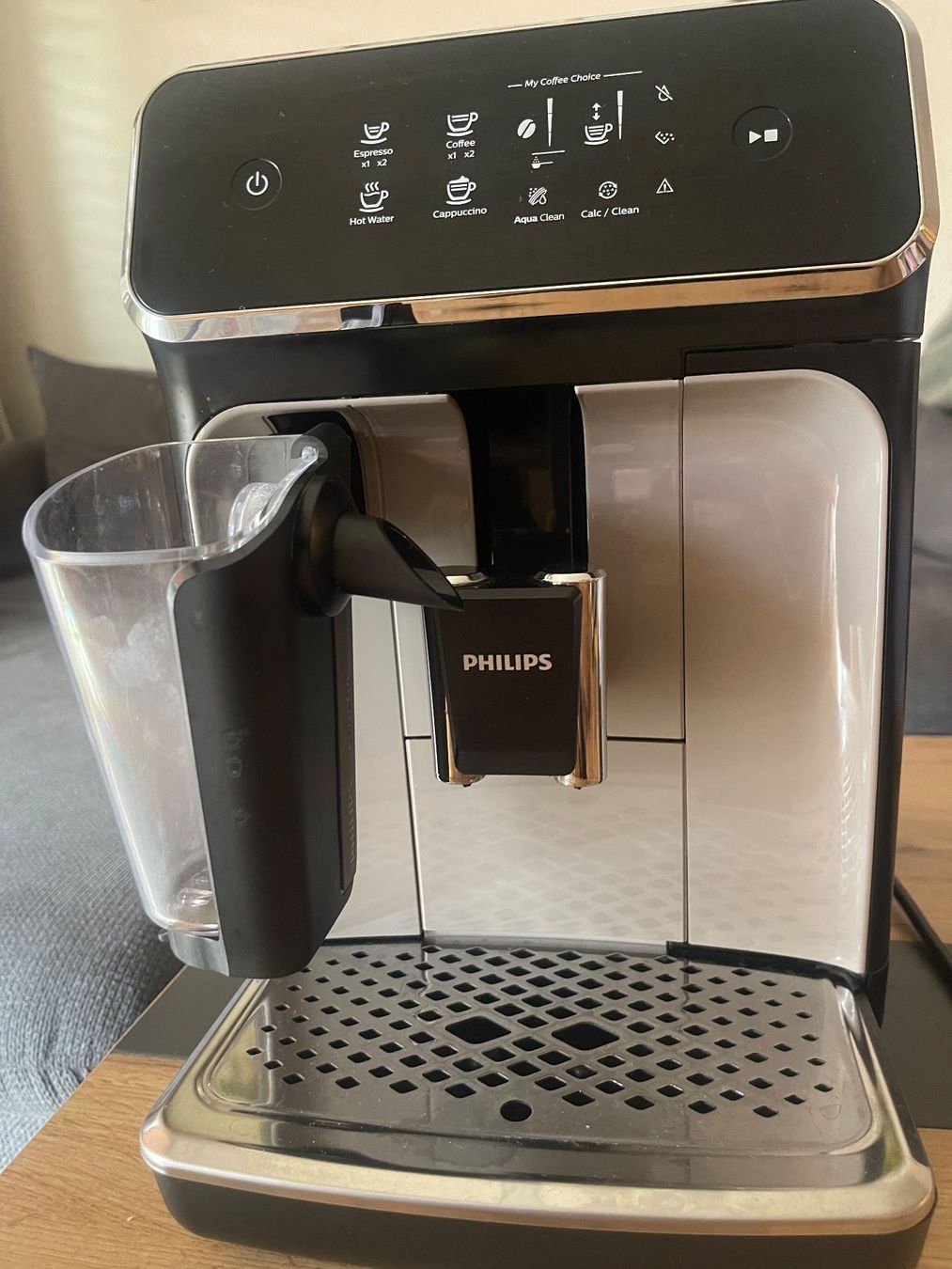 Philips Macchine per caffè & Macchine per espresso: Philips Kaffeevollautomat - Top Zustand – Usato da Urdorf venduto da has_7p8k 1