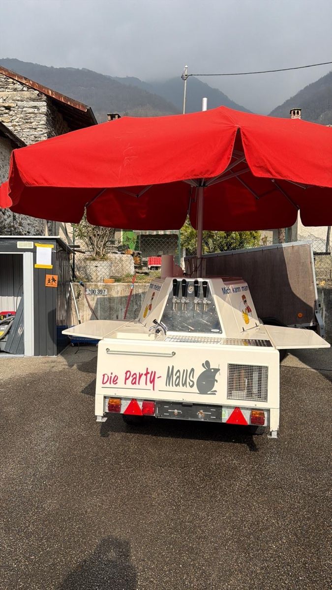 Sonstiges für Büro & Gewerbe: Vendo spillatore di birra mobile – Gebraucht aus Losone von Thao8