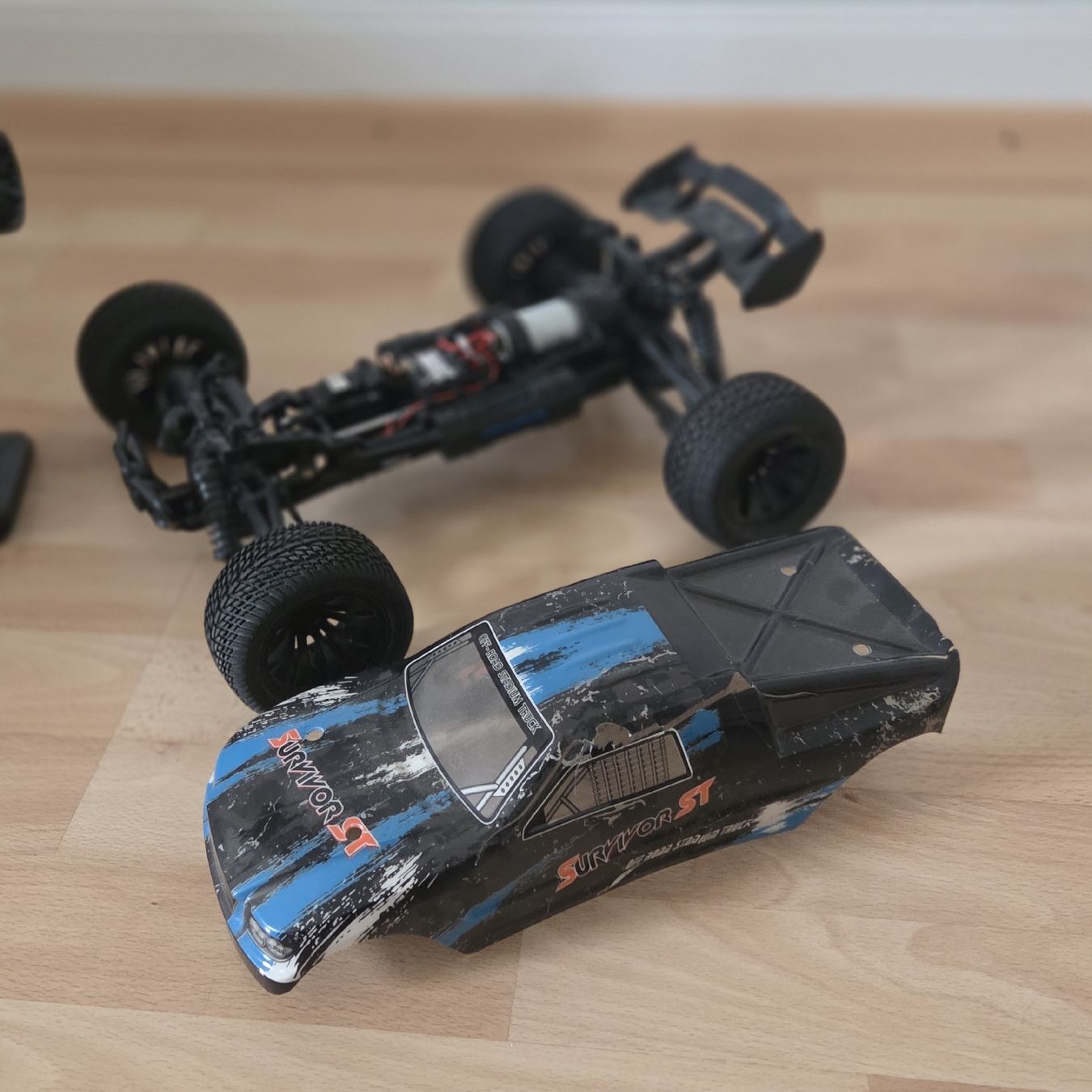 Modellismo RC: rc auto – Usato da Laupen BE venduto da Vanbeach 2