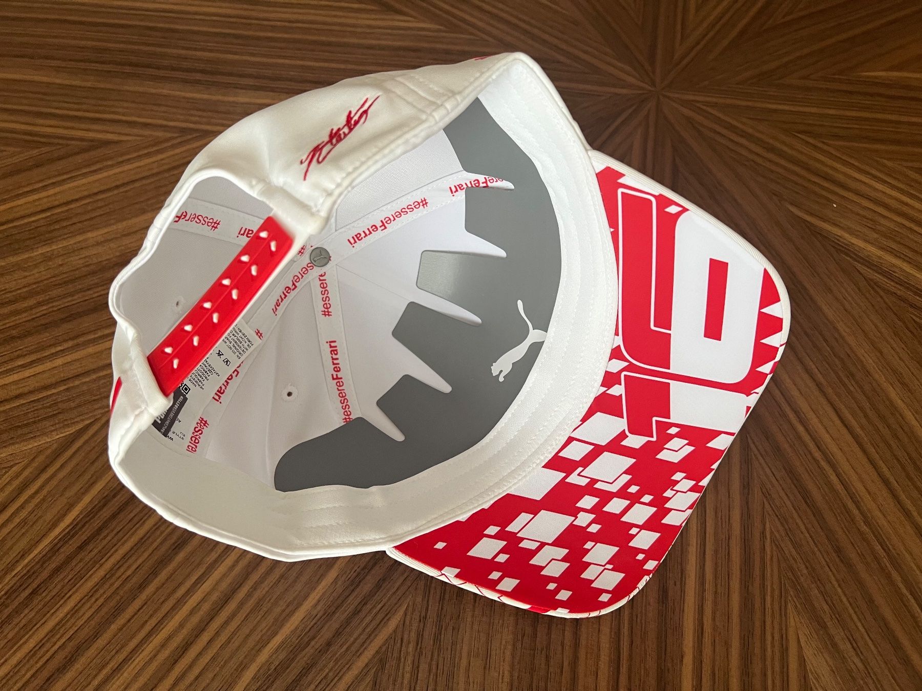 Altro in  Abbigliamento & Accessori: Leclerc Ferrari Formel 1 Monaco Fahrer Cap – Nuovo (secondo la descrizione) da Zell LU venduto da muelli1508 4