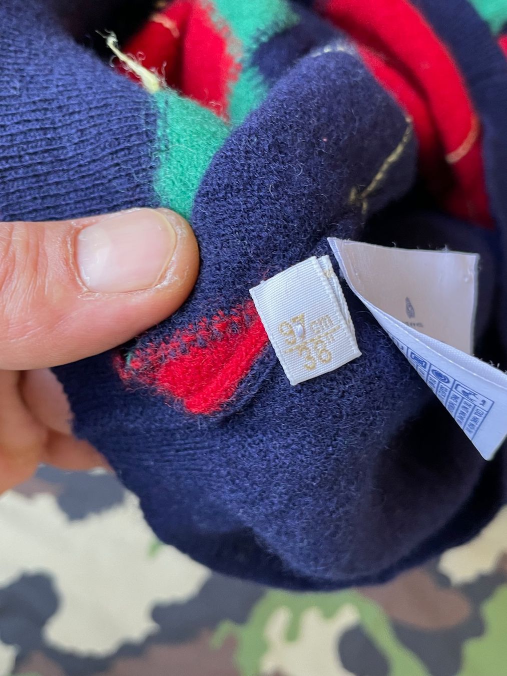 Pringle Maglioni & Felpe: Vintage 90s Wool Pullover Pringle made in Scotland Wool Sz M – Usato da Zürich venduto da le_souk 4