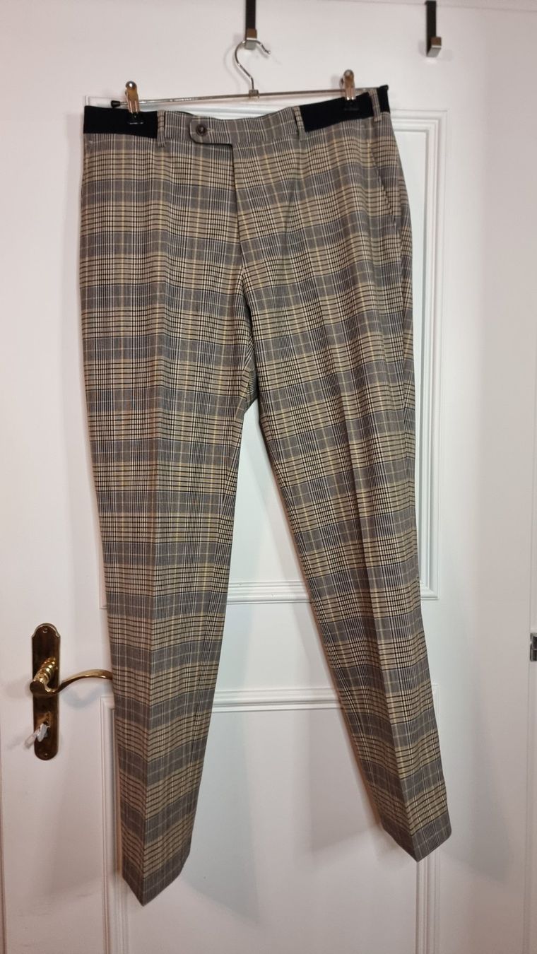 Walbusch Pantaloni: Walbusch Herrenhose kariert Gr. 52 Extraglatt – Usato da Wald ZH venduto da CapLux
