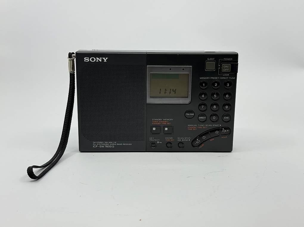 Sony Radios: Sony Weltempfänger ICF-SW 7600G – Gebraucht aus Biel/Bienne von hausamgern