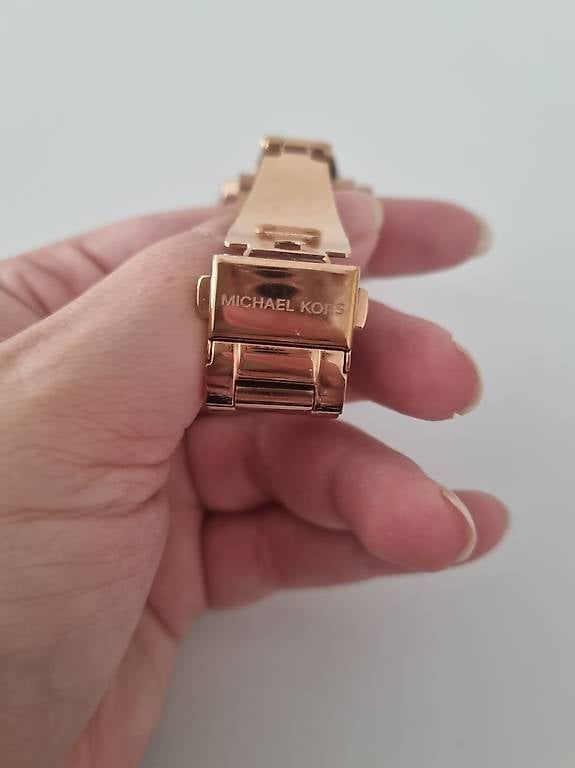 Michael Kors Smartwatch: Michael Kors Smartwatch – Gebraucht aus St. Margarethen TG von jda_95gd