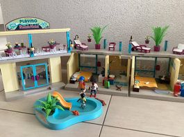 Playmobil Beach Hotel Family Fun
