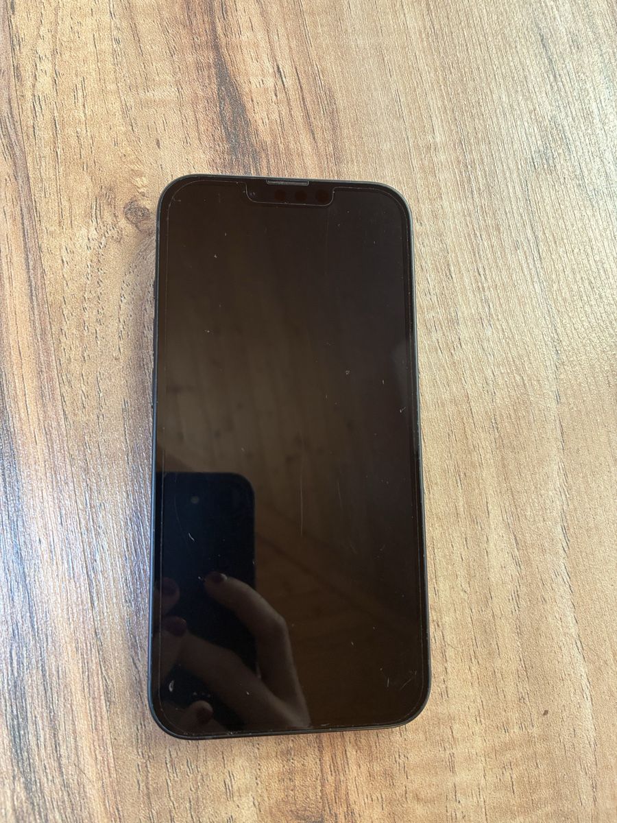 Apple Telefoni cellulari / Smartphones: iPhone 13 128GB Midnight – Usato da Aeschi b. Spiez venduto da kru_hh2w