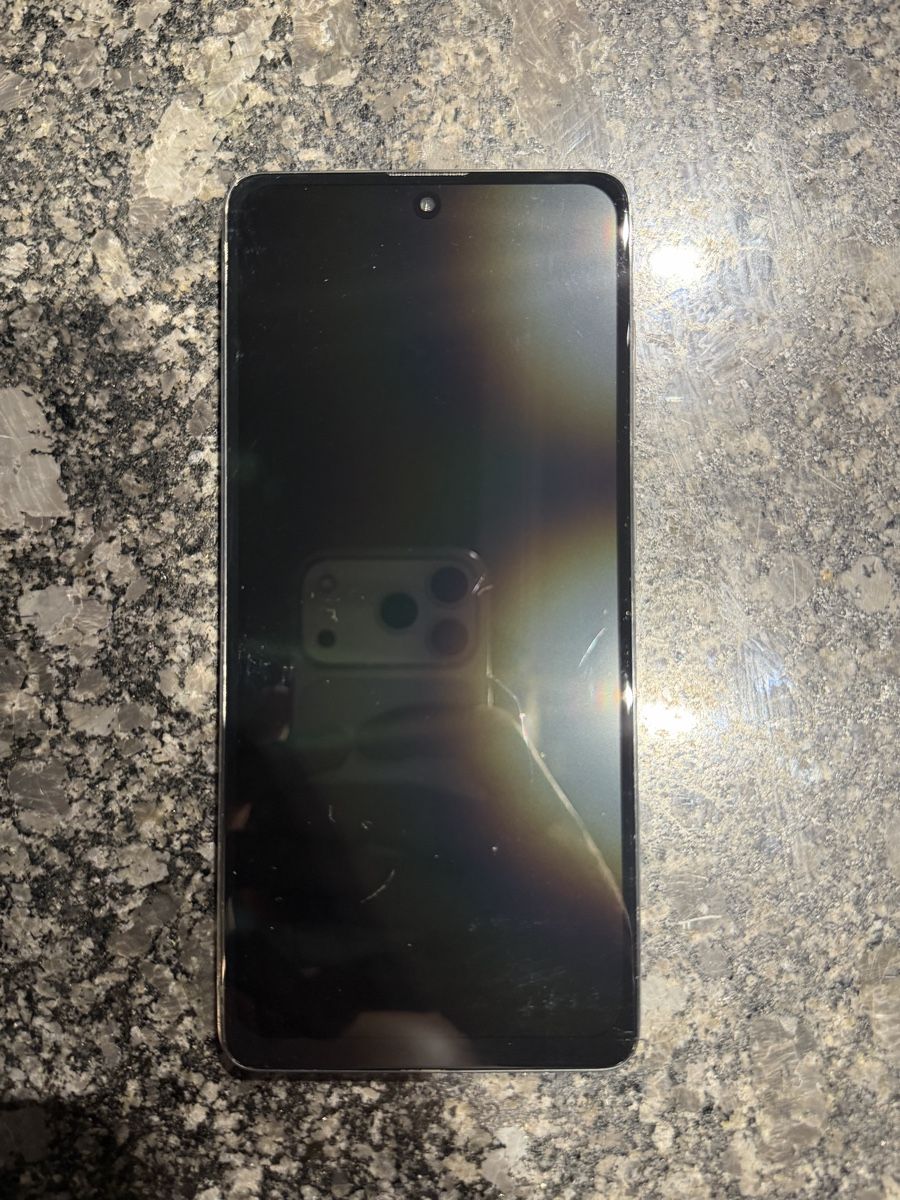 Samsung Telefoni cellulari / Smartphones: Samsung Galaxy A71 128go – Usato da Yverdon-les-Bains venduto da ame_7f2x 2